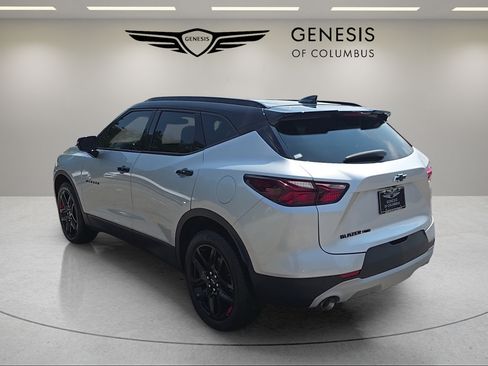 Used 2022 Chevrolet Blazer LT w/ Redline Edition AWD/4WD image 3