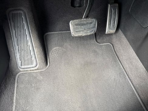 Used 2020 Cadillac XT4 Sport image 28