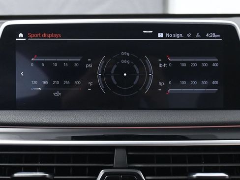 Used 2022 BMW 740i w/ M Sport Package RWD image 37