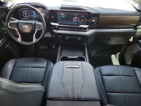 Used 2024 Chevrolet Silverado 3500 High Country w/ High Country Premium Package AWD/4WD image 21