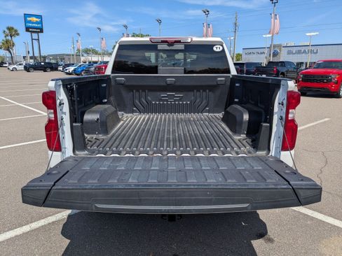 Used 2024 Chevrolet Silverado 1500 LTZ w/ Technology Package image 12