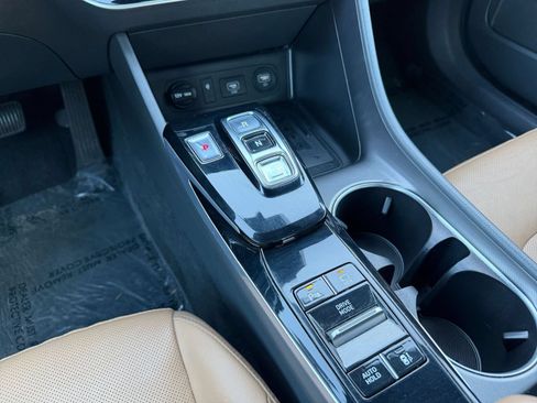 Used 2023 Hyundai Sonata Limited FWD image 44