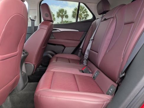 Used 2025 Buick Envision Sport Touring AWD/4WD image 18