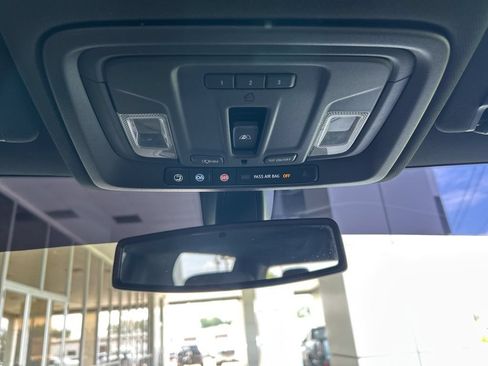 Used 2021 GMC Sierra 1500 AT4 w/ AT4 Preferred Package AWD/4WD image 20