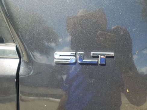 Used 2015 GMC Acadia SLT w/ Open Road Package FWD image 14