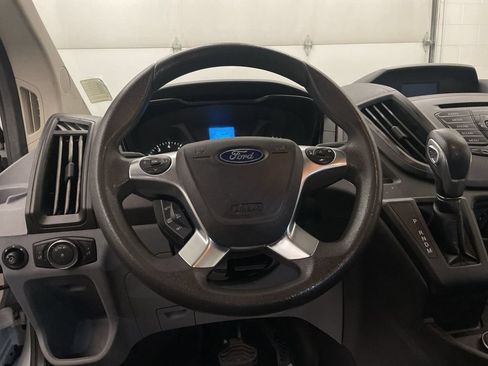Used 2019 Ford Transit 150 148 Low Roof RWD image 5
