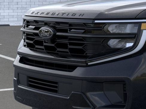 New 2026 Ford Expedition Max Platinum AWD/4WD image 17