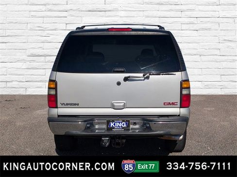 Used 2006 GMC Yukon SLT w/ SLT Preferred Equipment Group image 5