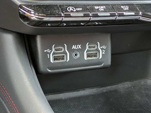 Used 2025 Dodge Durango GT w/ Trailer Tow Group IV RWD image 25