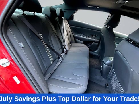 Used 2026 Hyundai Elantra SEL Sport Premium w/ Cargo Package FWD image 31