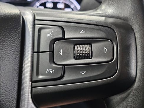 Used 2023 GMC Sierra 2500 SLE image 34