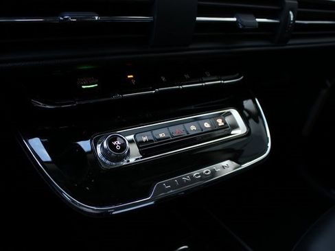 New 2026 Lincoln Corsair Premiere image 27