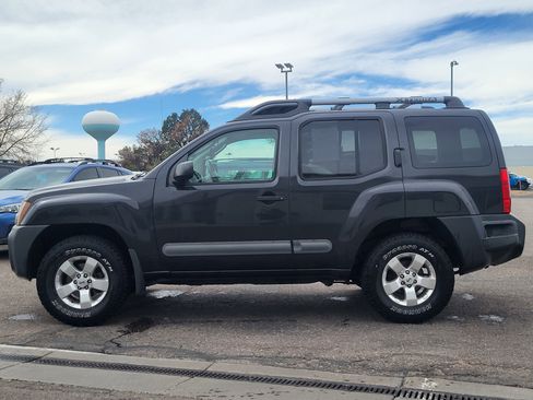 Used 2012 Nissan Xterra S w/ Value Package image 4