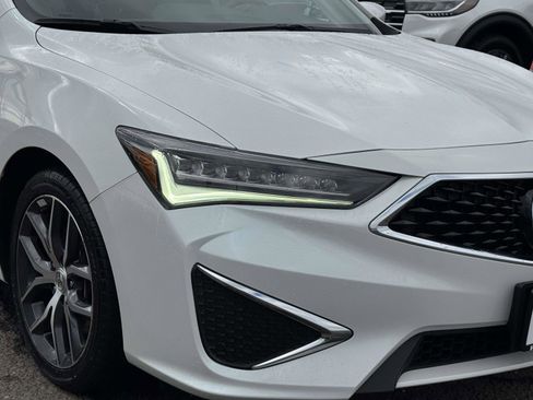 Used 2020 Acura ILX image 7