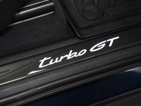Used 2024 Porsche Cayenne Turbo GT AWD/4WD image 42