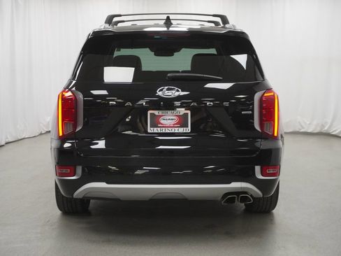 Used 2022 Hyundai Palisade Limited w/ Cargo Package AWD/4WD image 11