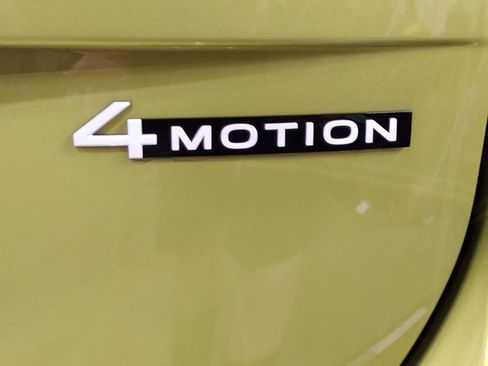 New 2025 Volkswagen ID. Buzz 1st Edition image 13