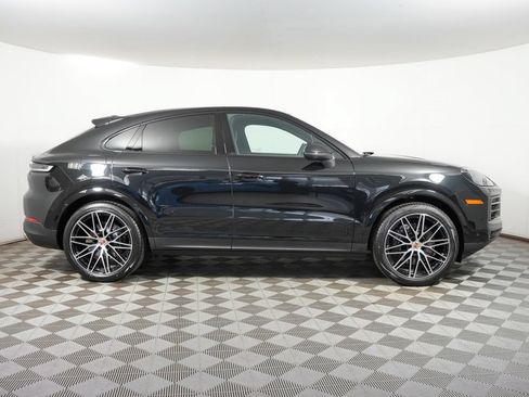 New 2026 Porsche Cayenne Coupe AWD/4WD image 8