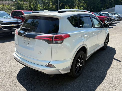 Used 2016 Toyota RAV4 SE AWD/4WD image 7