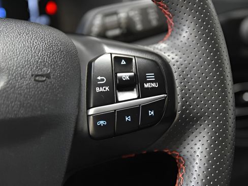 Used 2023 Ford Escape ST-Line image 20