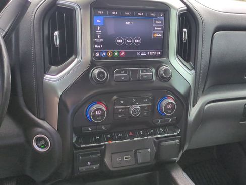 Used 2020 Chevrolet Silverado 1500 RST image 17