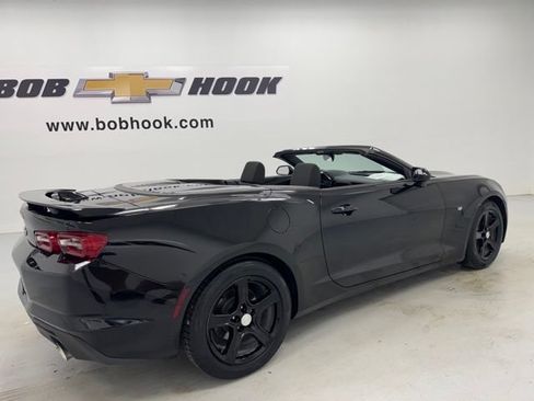 Used 2019 Chevrolet Camaro LT RWD image 11