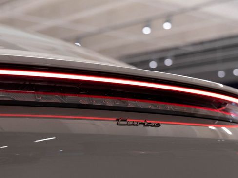 Used 2025 Porsche Taycan Turbo image 8