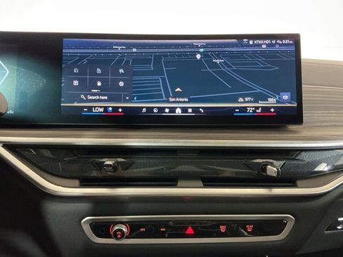 Certified 2025 BMW X7 xDrive40i AWD/4WD image 16