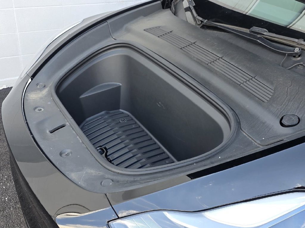 Used 2022 Tesla Model Y Performance AWD/4WD image 6