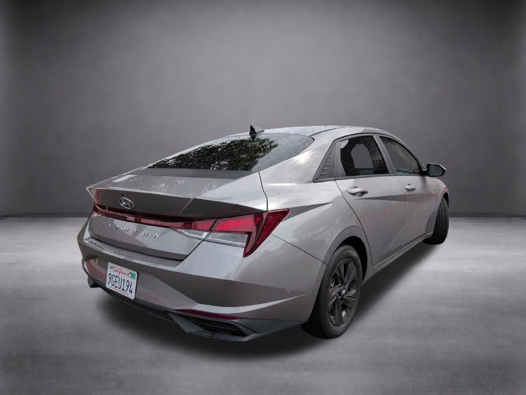 Certified 2023 Hyundai Elantra SEL w/ Cargo Package FWD image 9