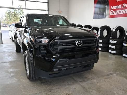 Used 2024 Toyota Tacoma SR w/ SR Upgrade Package image 3