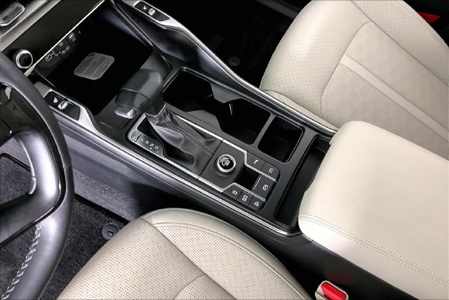 Certified 2026 Kia Sorento S FWD image 17