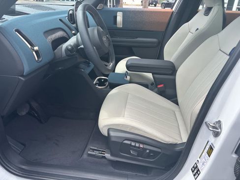 Certified 2025 MINI Cooper Countryman S image 3