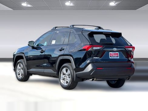 New 2025 Toyota RAV4 XLE image 7