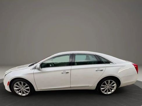 Used 2016 Cadillac XTS Luxury w/ Driver Awareness Package FWD image 2
