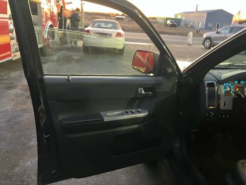 Used 2008 Mercury Mariner 2WD V6 image 18