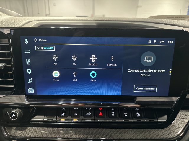 Used 2025 Chevrolet Silverado 2500 ZR2 w/ Technology Package AWD/4WD image 16