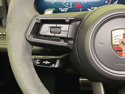 Used 2026 Porsche Cayenne GTS image 39