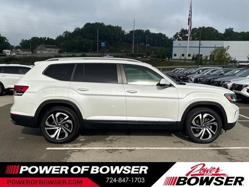 Used 2022 Volkswagen Atlas SEL AWD/4WD image 6