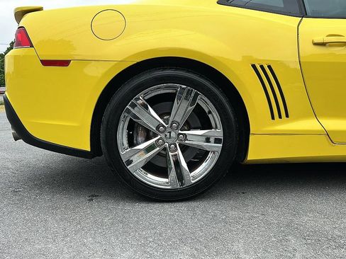 Used 2014 Chevrolet Camaro SS w/ RS Package RWD image 23