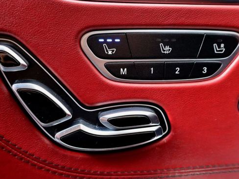 Used 2015 Mercedes-Benz S 550 4MATIC Coupe image 41