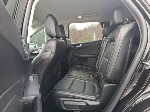Used 2022 Ford Escape SEL image 10