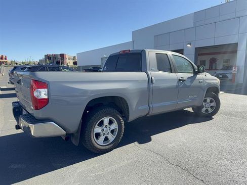 Used 2019 Toyota Tundra SR5 w/ SR5 Upgrade Package AWD/4WD image 2