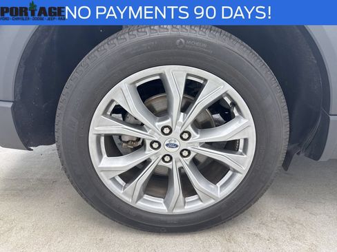 Used 2024 Ford Explorer Limited AWD/4WD image 45