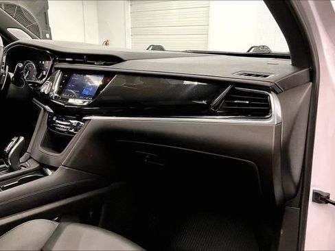 Used 2024 Cadillac XT6 Sport w/ LPO, ONYX Package AWD/4WD image 19