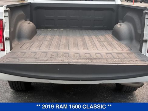 Used 2019 RAM 1500 Express w/ Express Value Package AWD/4WD image 5