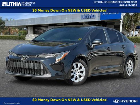 Used 2022 Toyota Corolla LE FWD image 1