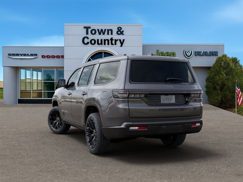 New 2026 Jeep Grand Wagoneer Limited image 3