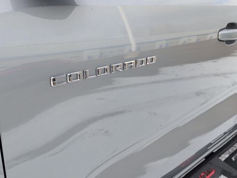 Used 2024 Chevrolet Colorado ZR2 w/ Safety Package image 11