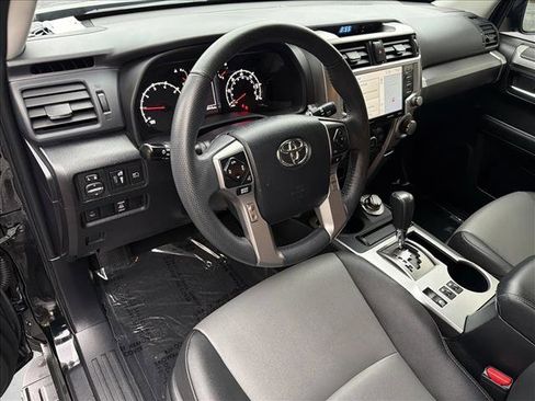 Certified 2020 Toyota 4Runner SR5 Premium image 13